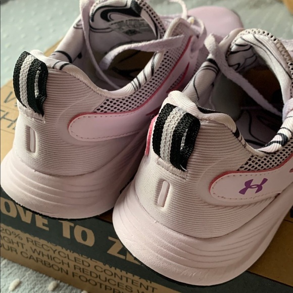 Under armour sneakers soft pink/grey size 7.5 - Picture 6 of 10